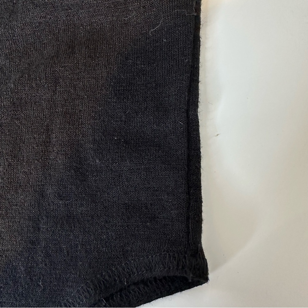 Aritzia Wilfred free black v neck dress women’s size L - Picture 15 of 16